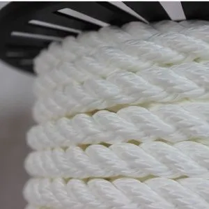 Канат полиамидный 3-х прядный тросовой свивки 40 мм (ПАТ), 220 м — фото превью